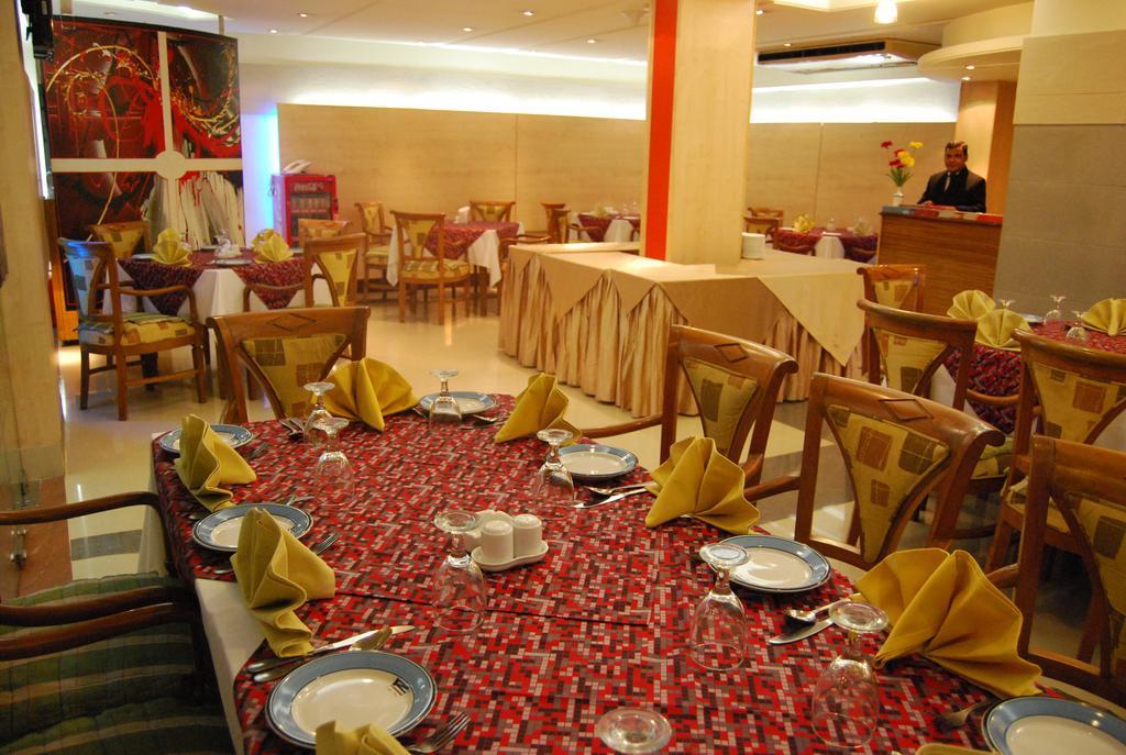 Rigs Inn Dhaka Esterno foto